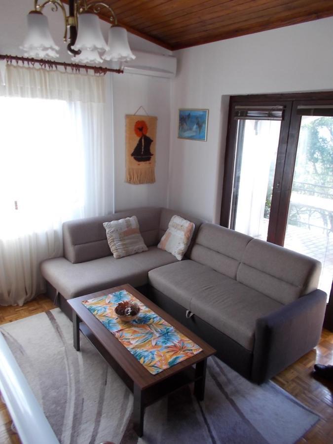 Krk Apartmani Pepina Pinezici  Exterior photo